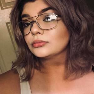 Meet your Posher, Lianna